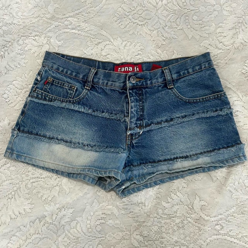 Zana Di Y2K Low-rise Denim Patchwork Distressed Shorts